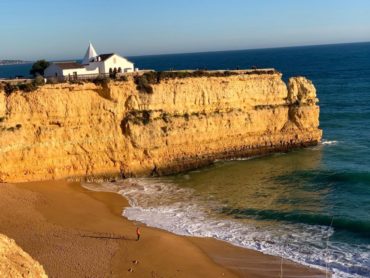 Castelo Da Esperanca Na Vila Sra Da Rocha Porches  Bagian luar foto