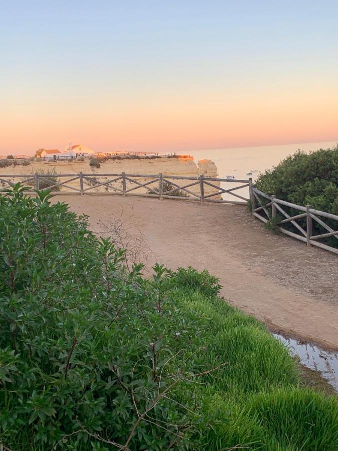 Castelo Da Esperanca Na Vila Sra Da Rocha Porches  Bagian luar foto