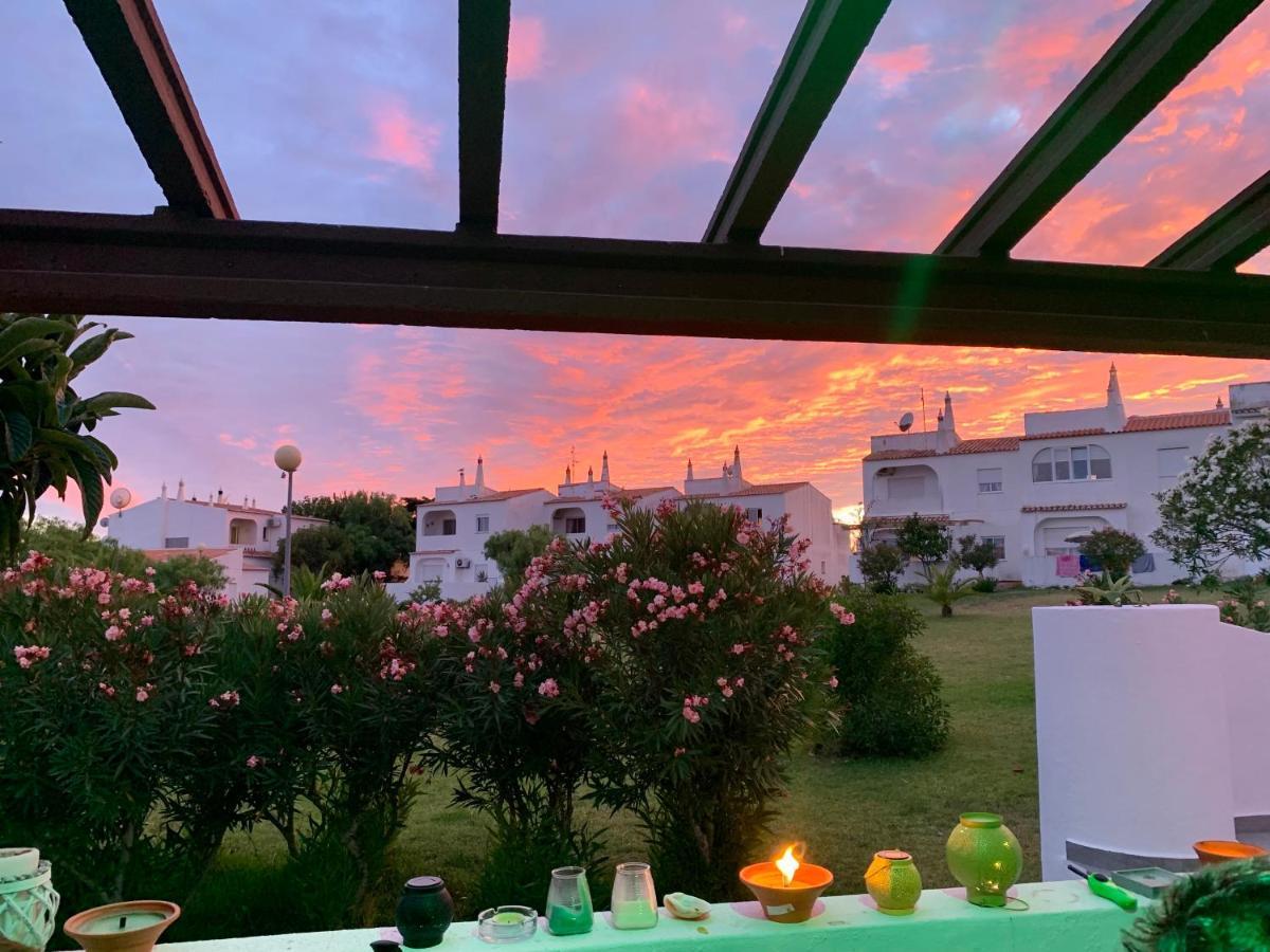 Castelo Da Esperanca Na Vila Sra Da Rocha Porches  Bagian luar foto