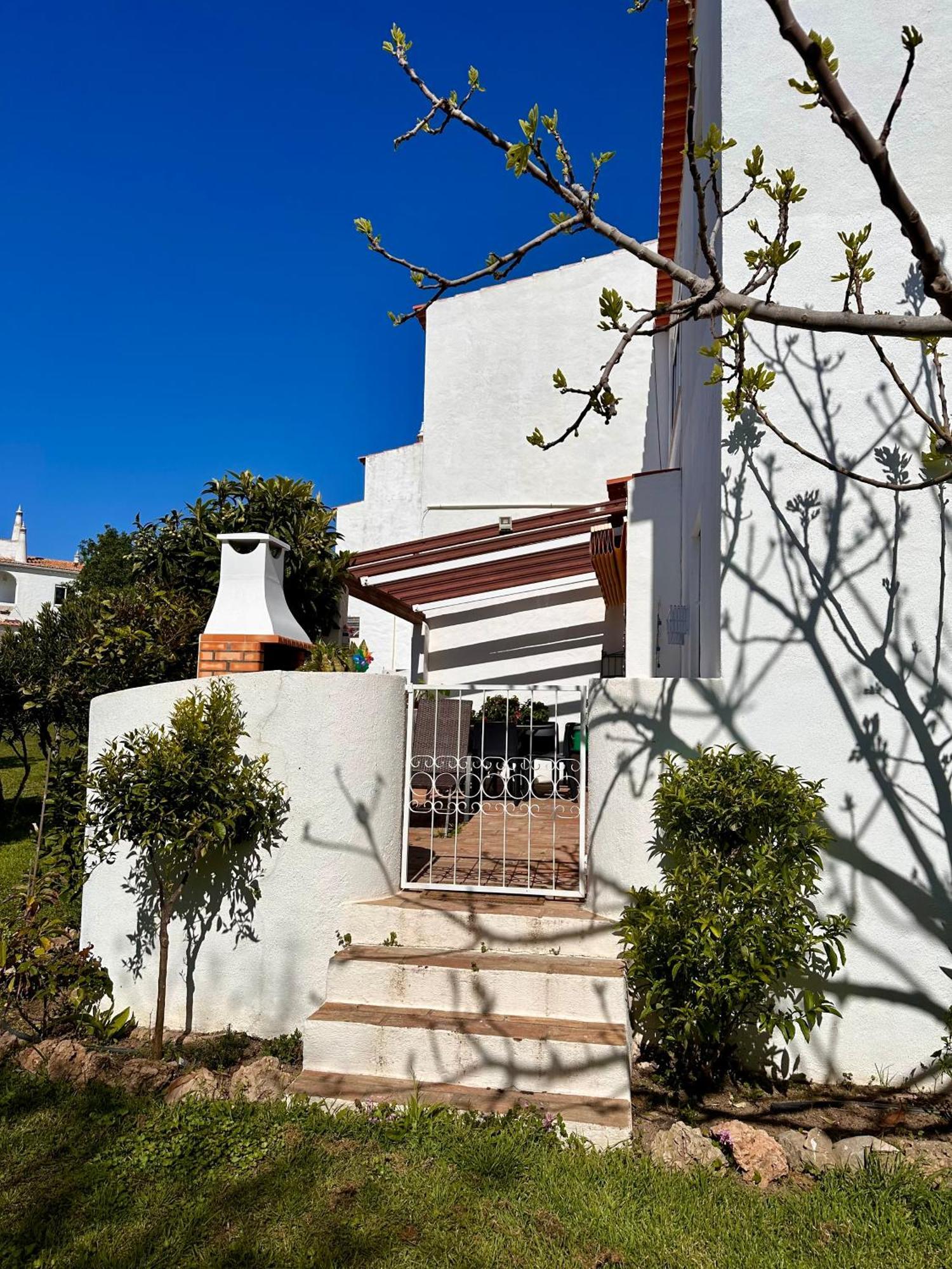 Castelo Da Esperanca Na Vila Sra Da Rocha Porches  Bagian luar foto